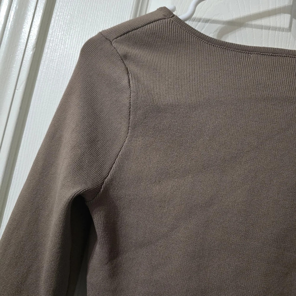 Happily Grey Stretchy Textured Knit Corset Style Long Sleeve Crop Sweater, EUC! - Picture 6 of 9